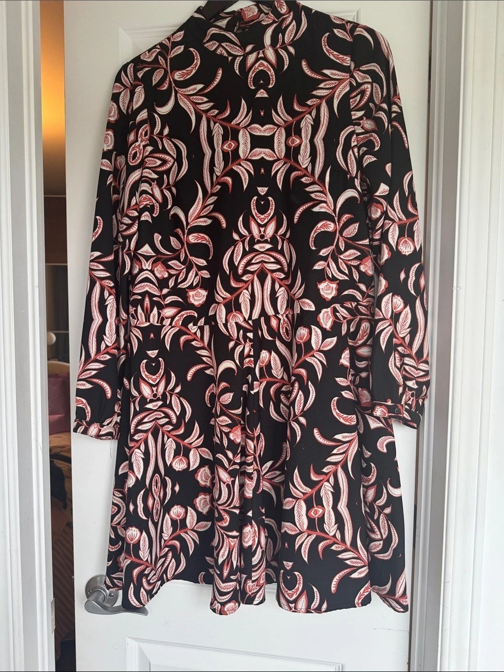 Floral Mini Dress in Black & Pink Like New